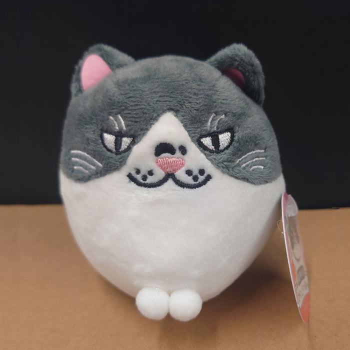 かなしきデブ猫ちゃん“マル”の起きあがりこぼし