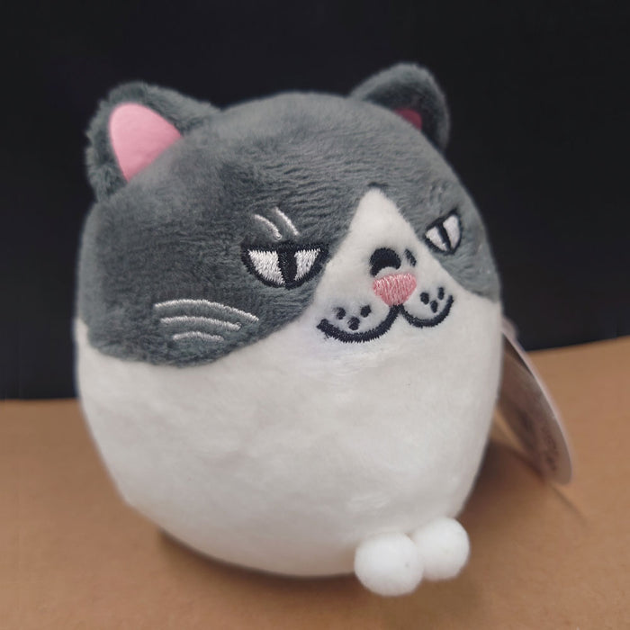 かなしきデブ猫ちゃん“マル”の起きあがりこぼし